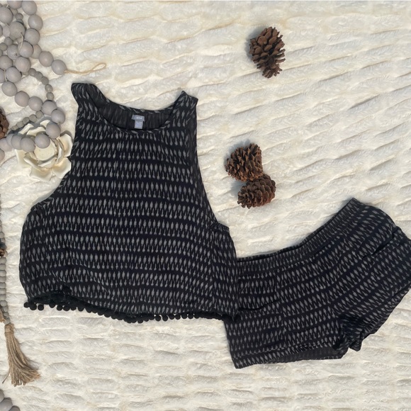 Cozy set! - Picture 2 of 5